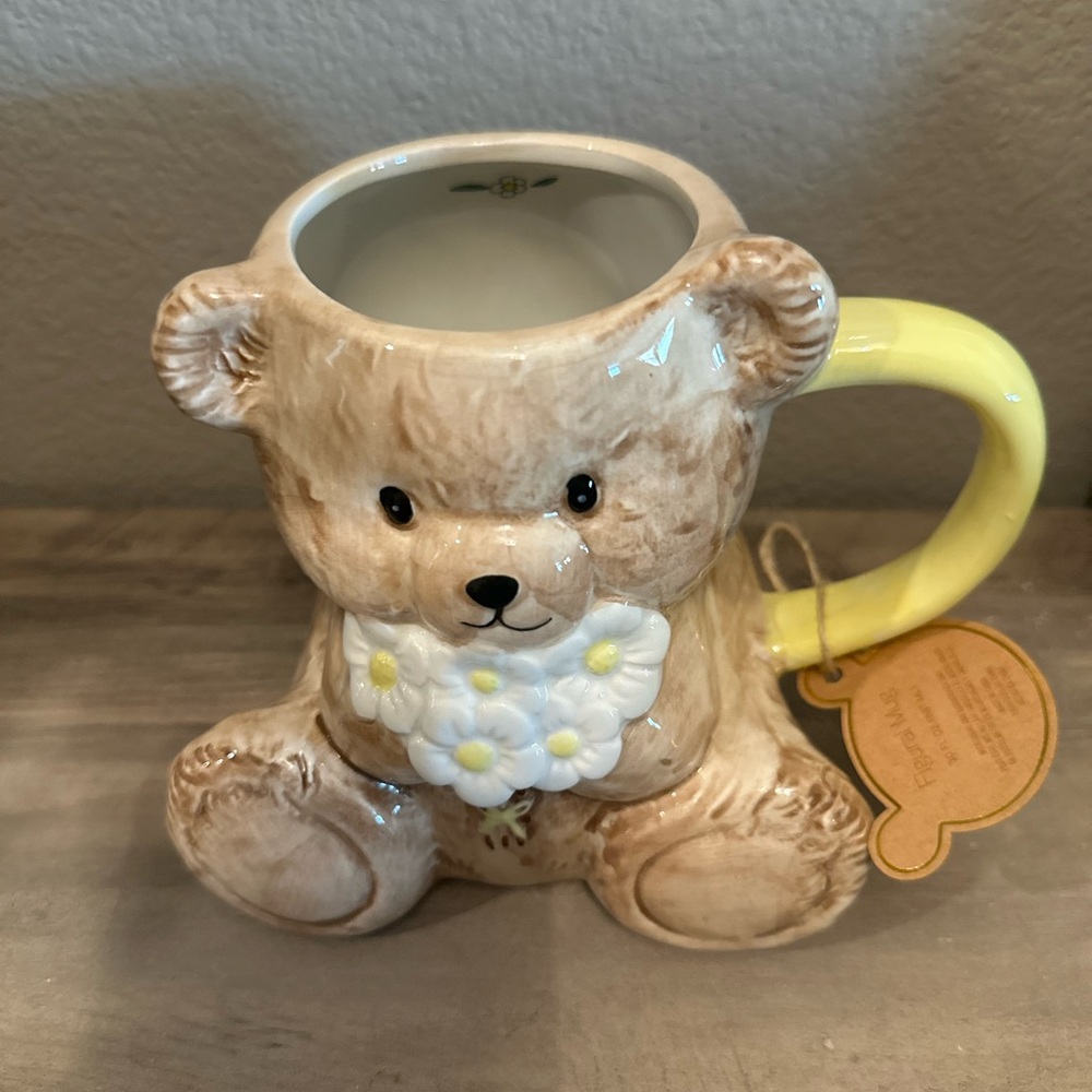 Best Friends Collection Bear Mug - Picture 2 of 3